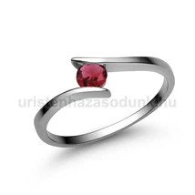 E3FR - RUBIN köves Fehér arany Eljegyzési Gyűrű