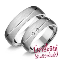 UH118B KARIKAGYŰRŰ GYÉMÁNT KÖVEKKEL