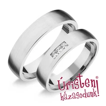 UH136B KARIKAGYŰRŰ GYÉMÁNT KÖVEKKEL