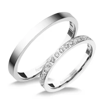 UH9044FB KARIKAGYŰRŰ GYÉMÁNT KÖVEKKEL